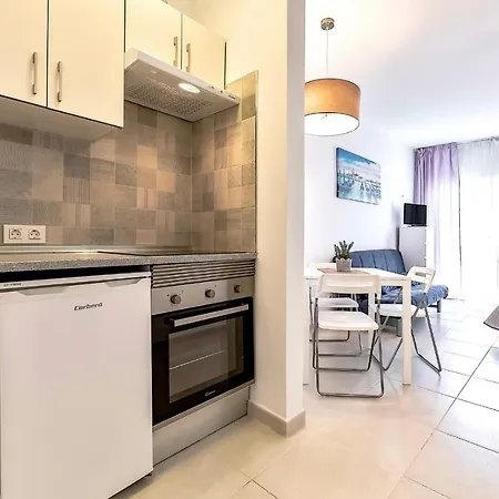 Ocean Bliss Apartment Playa Paraiso * אדחה