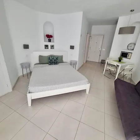 Ocean Bliss Apartment Playa Paraiso * 아데제